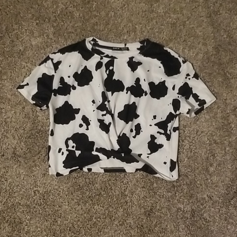 Cow print crop tee